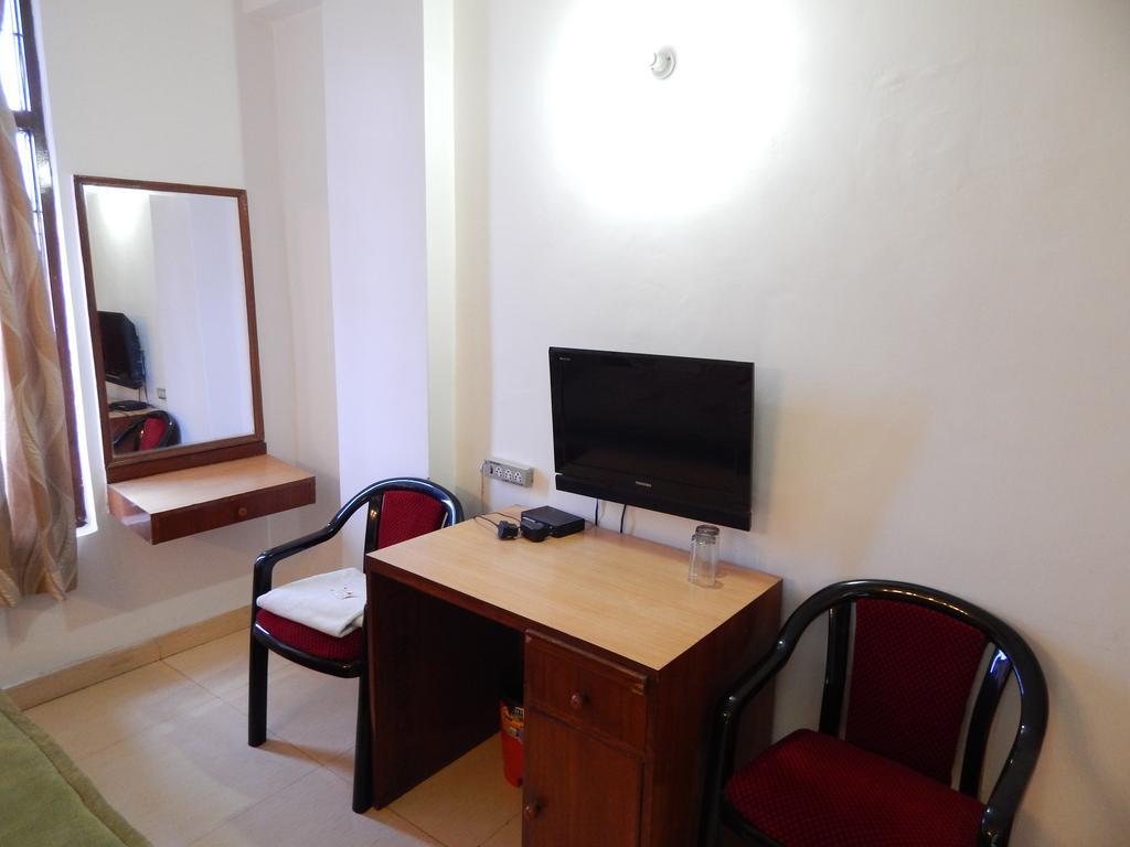 Airport Hotel Paradise International Nowe Delhi Pokój zdjęcie
